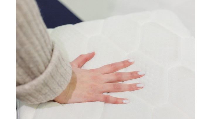 Jak materac wpływa na komfort spania?
